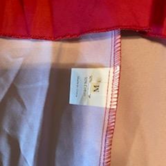 Beautiful tiered ruffled skirt. New with tags. - Picture 4 of 5